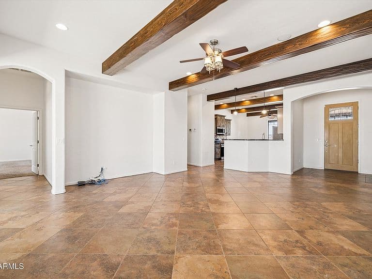 3725 W LONG Drive photo 4