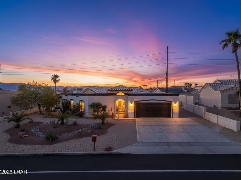 2601 Palo Verde Blvd N photo 5
