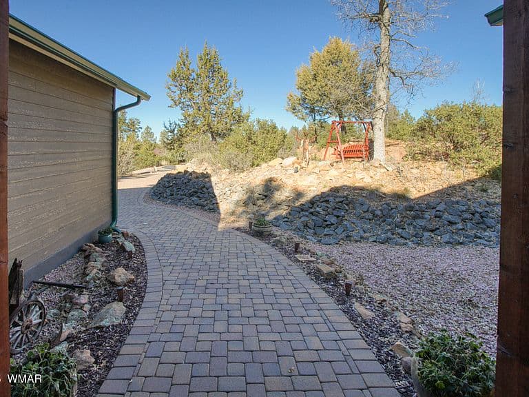 1820 S Rockwood Cir photo 5