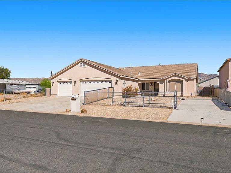 513 Palo Verde Drive photo 4