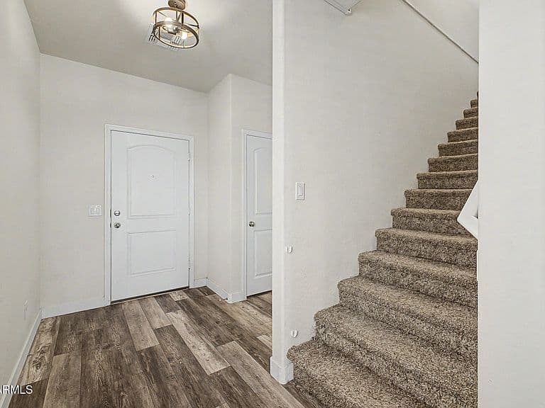 29954 W MONTEREY Drive photo 5