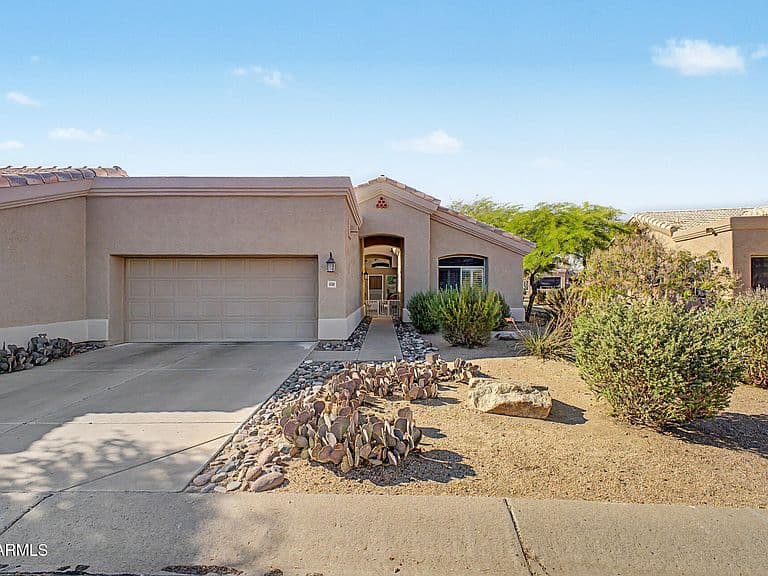 4710 E MORNING VISTA Lane photo 1