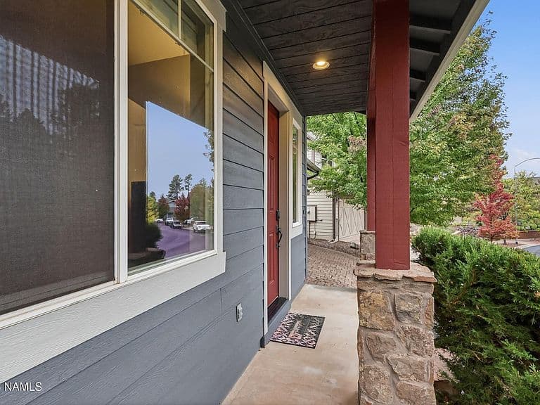 2923 S Pepita Dr photo 3