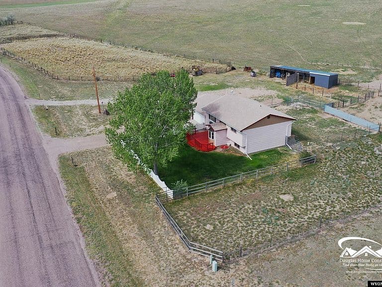 27 Dunham Rd photo 5