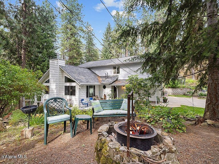 8827 W Heavenly View Ln photo 1