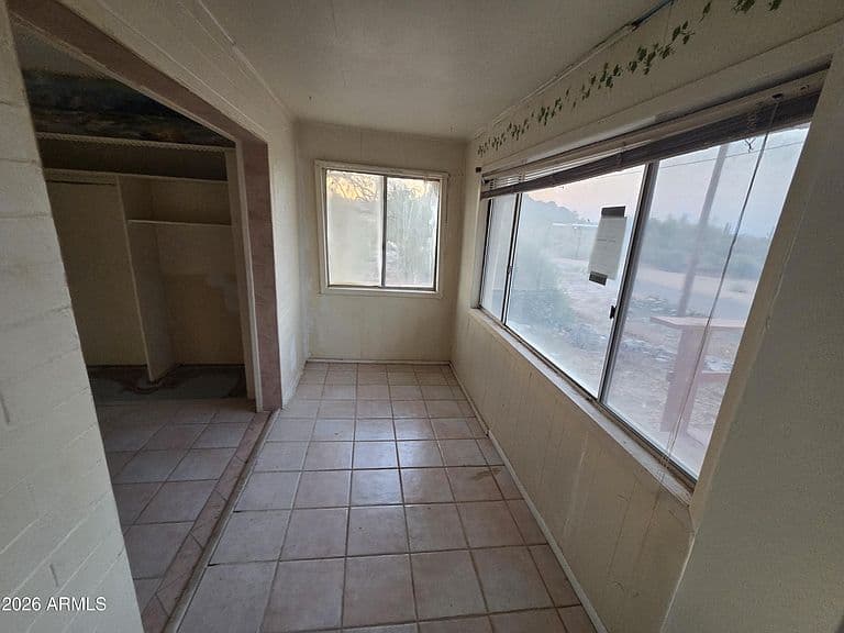 1214 E MOON VISTA Street photo 4