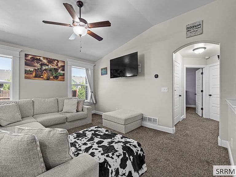 3803 Slate Dr photo 5