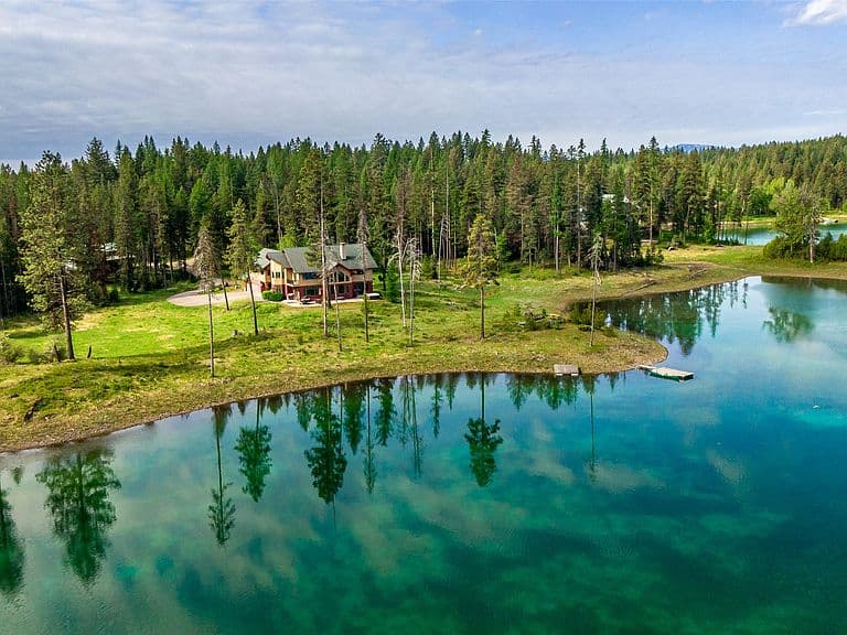 1029 Lake Of The Woods Ln photo 1