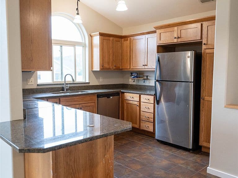 534 Dreben Way photo 4