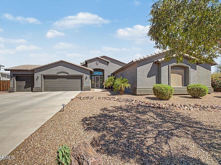 11303 N 150TH Lane photo 1