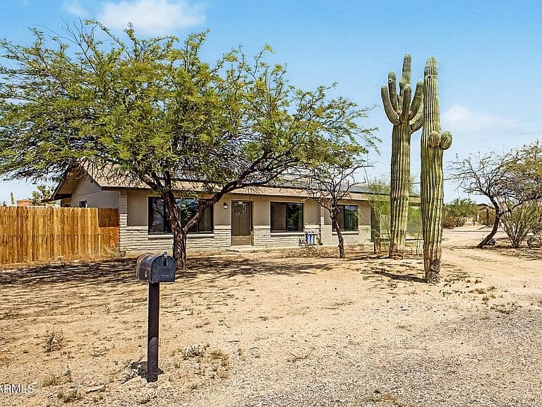 7750 E HERMOSA VISTA Drive photo 3