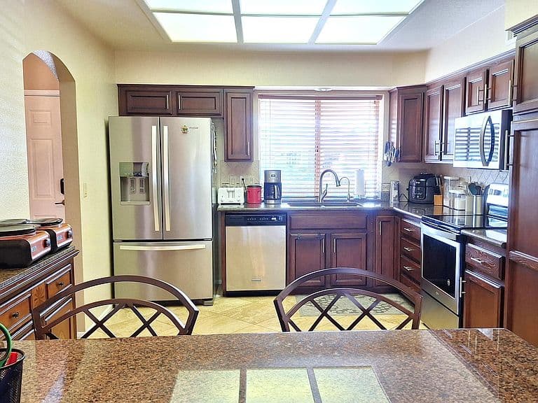 7726 E NEVILLE Avenue photo 5