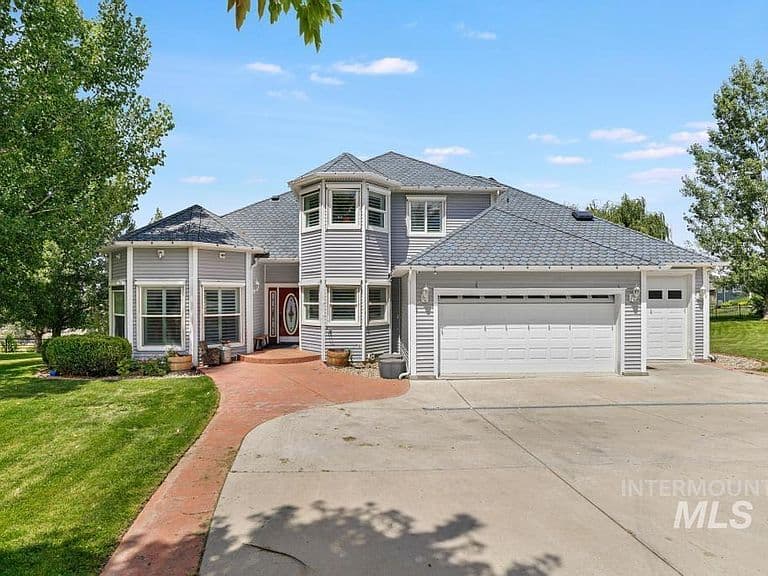 2628 Creekview Ct E photo 4
