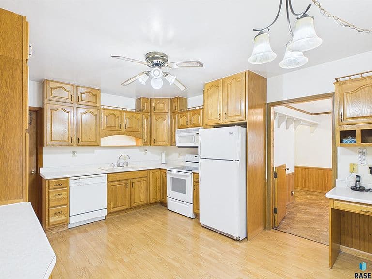 22478 376th Ave photo 4