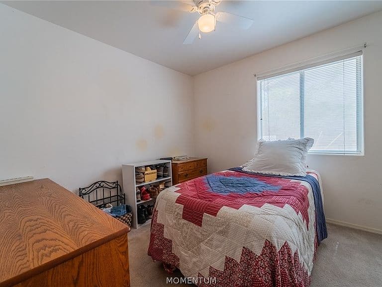 3135 N Stewart Street photo 5