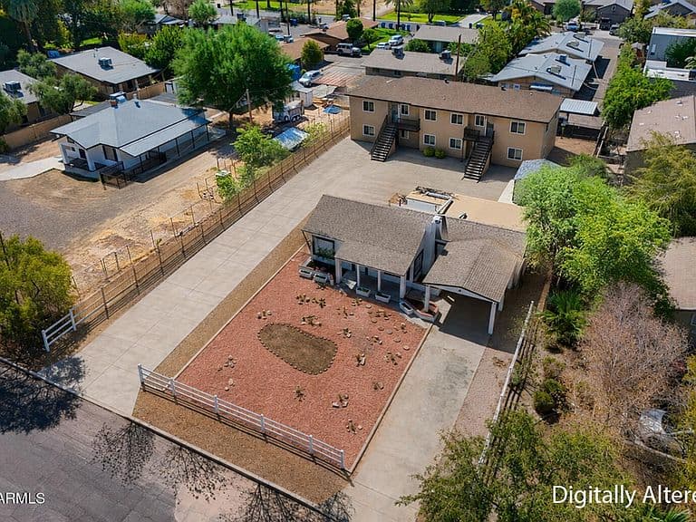 2241 W MORTEN Avenue photo 1