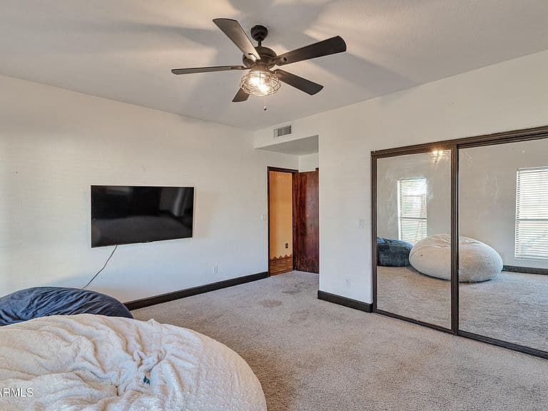 1626 E MALLORY Street photo 5