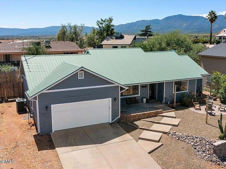 4471 E Vista Drive photo 3