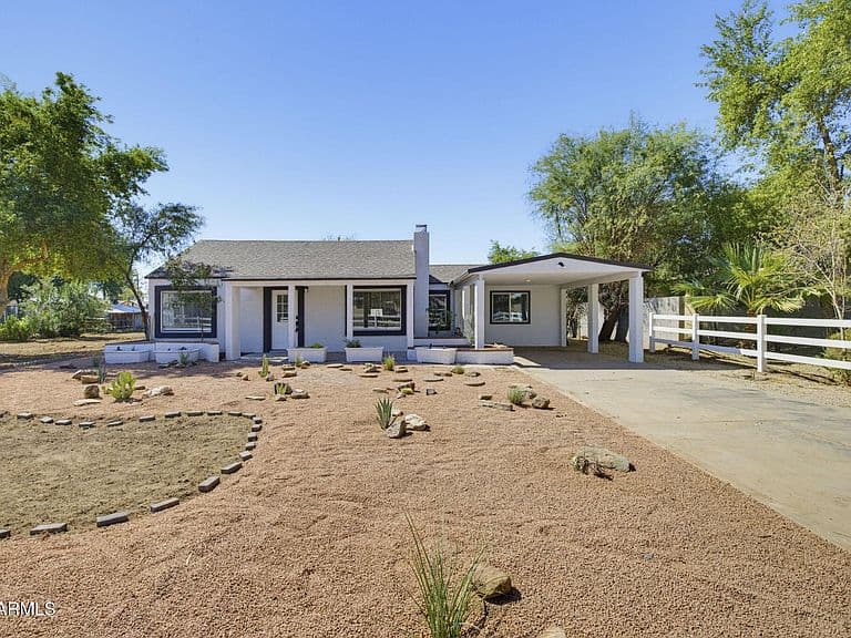 2241 W MORTEN Avenue photo 3