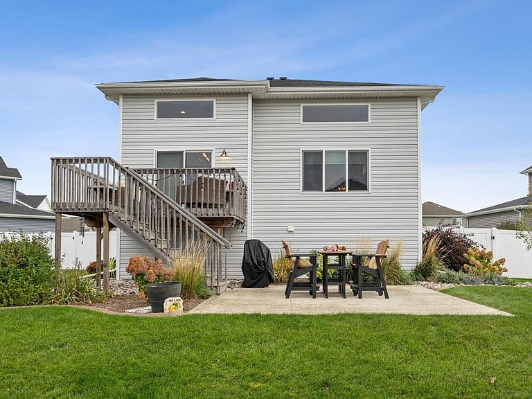 6054 Autumn Dr S photo 4
