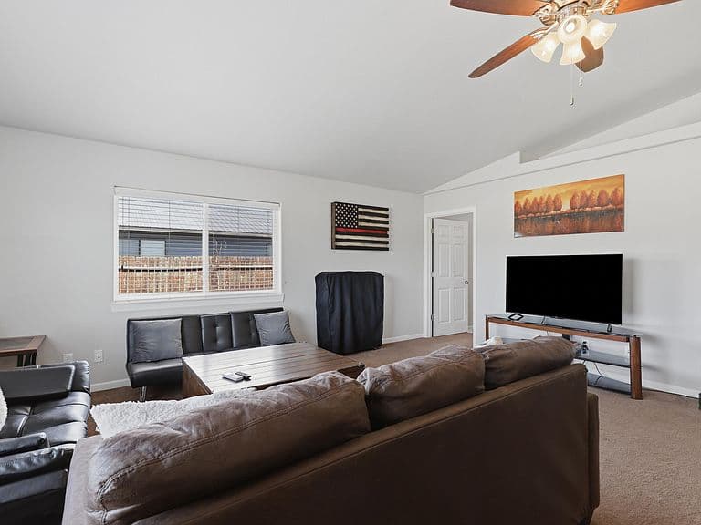 27577 Watts Ln photo 5