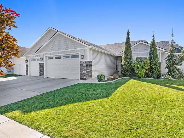 2958 Sunlight Rd photo 3