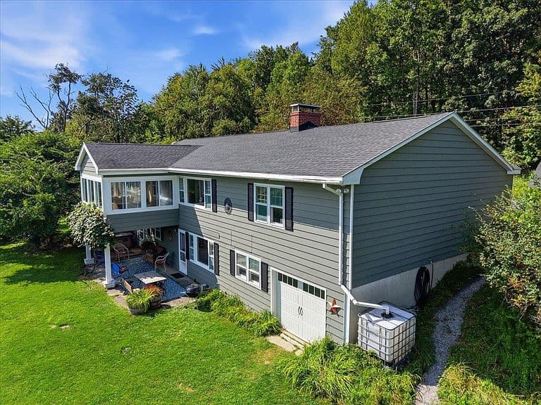 66 Crosier Road photo 2