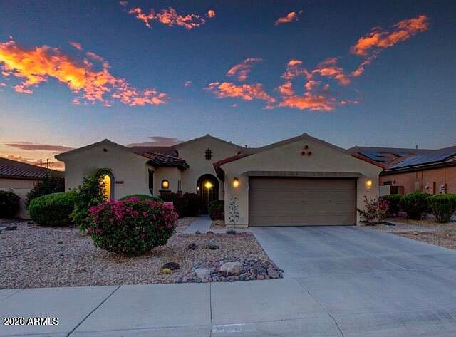 17942 W LAVENDER Lane photo 1