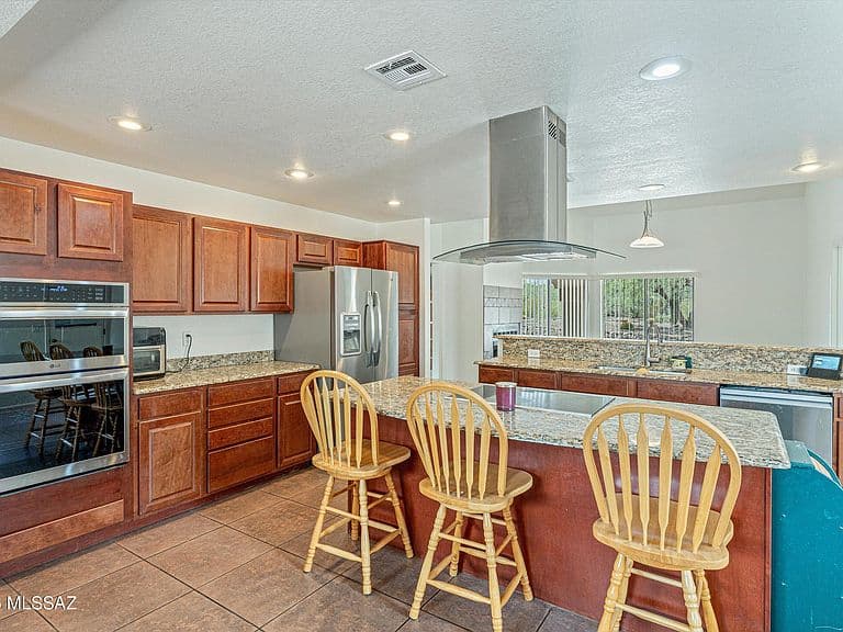 4094 N Hidden Cove Pl photo 5