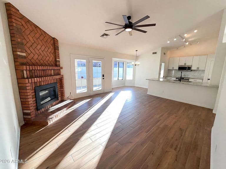 1201 E Sea Gull Dr photo 3