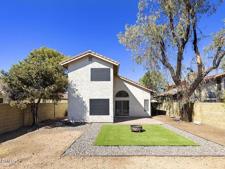 2307 W ORCHID Lane photo 3