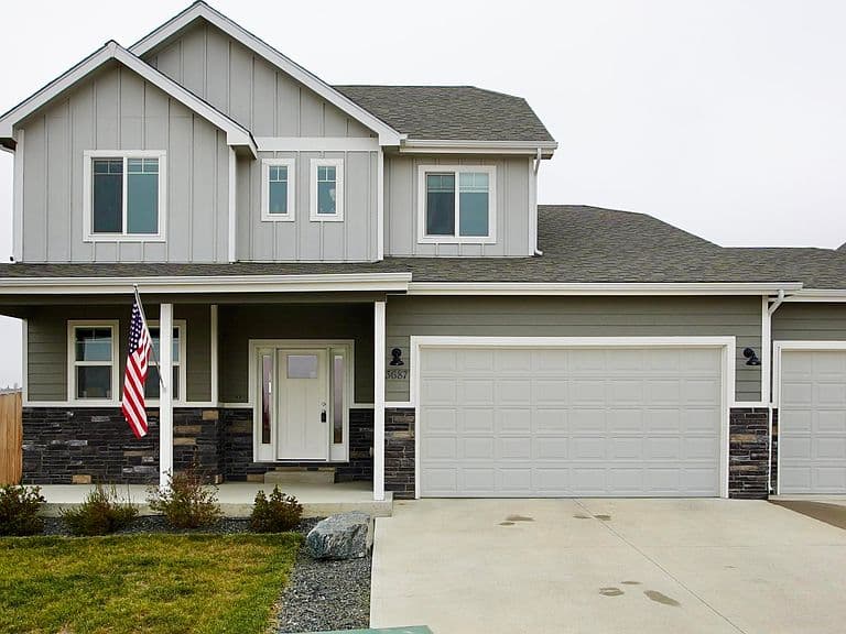 3687 Timber Wolf Ct photo 2