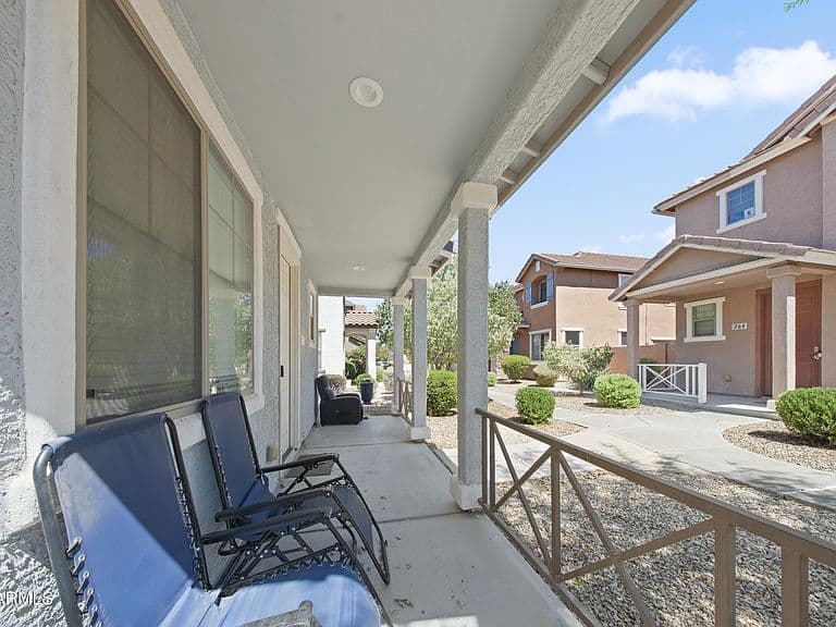 272 S ELISEO FELIX JR Way photo 3