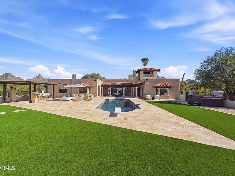 9735 E VEREDA SOLANA Drive photo 2