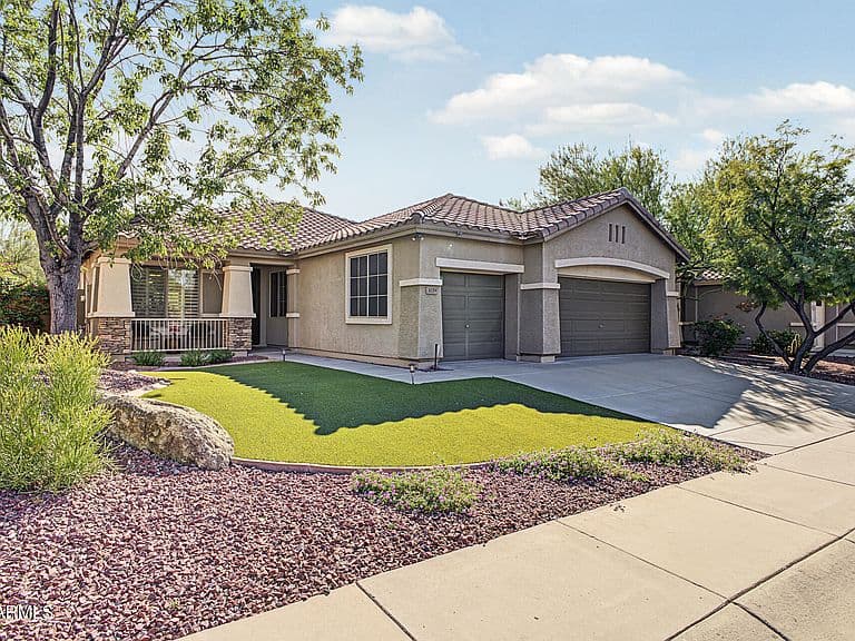 3039 W WHITMAN Drive photo 2