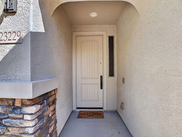 23229 N 40TH Way photo 5