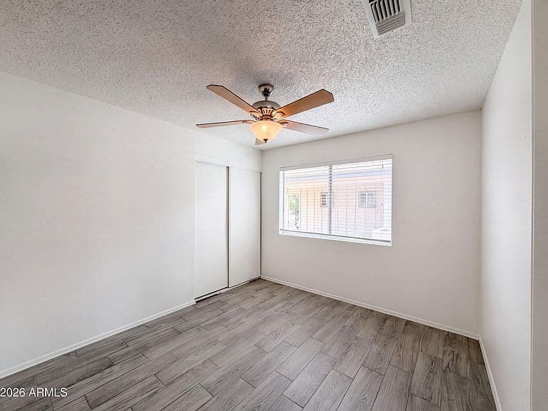 1842 E RIVIERA Drive photo 4