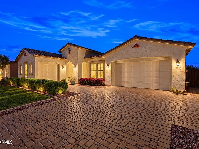 18840 E APRICOT Lane photo 3