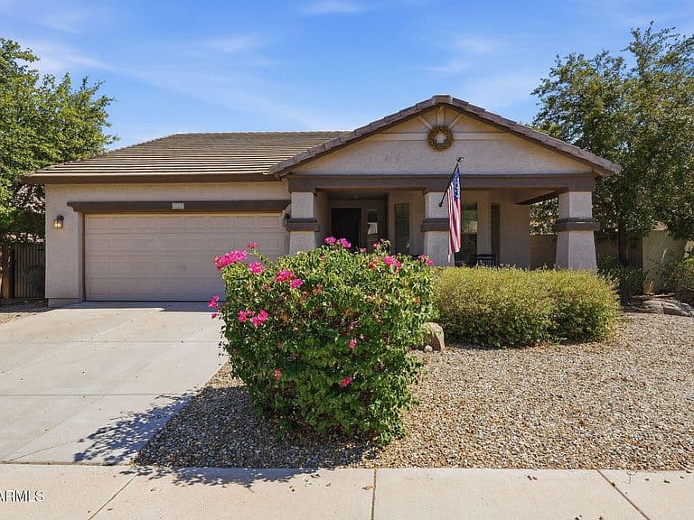11713 W DALEY Lane photo 1