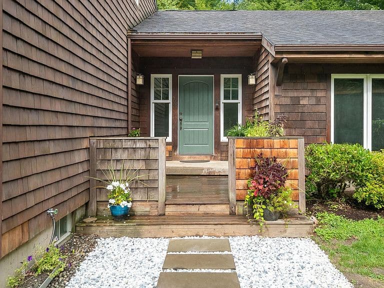 76 Catella Road photo 5