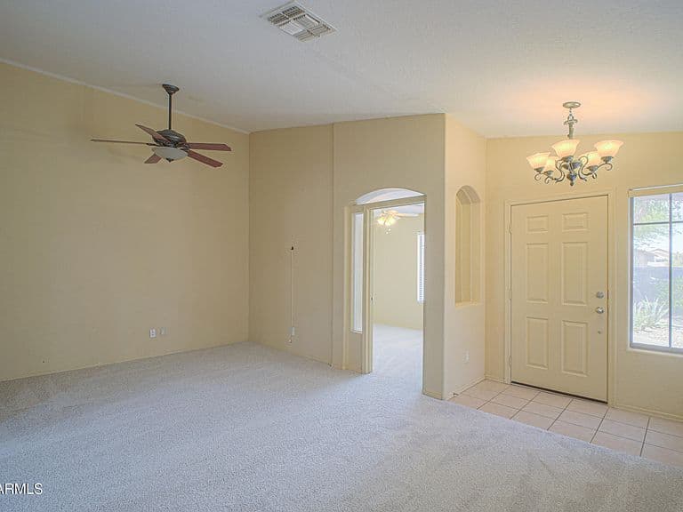 1579 E EAGLE Court photo 4