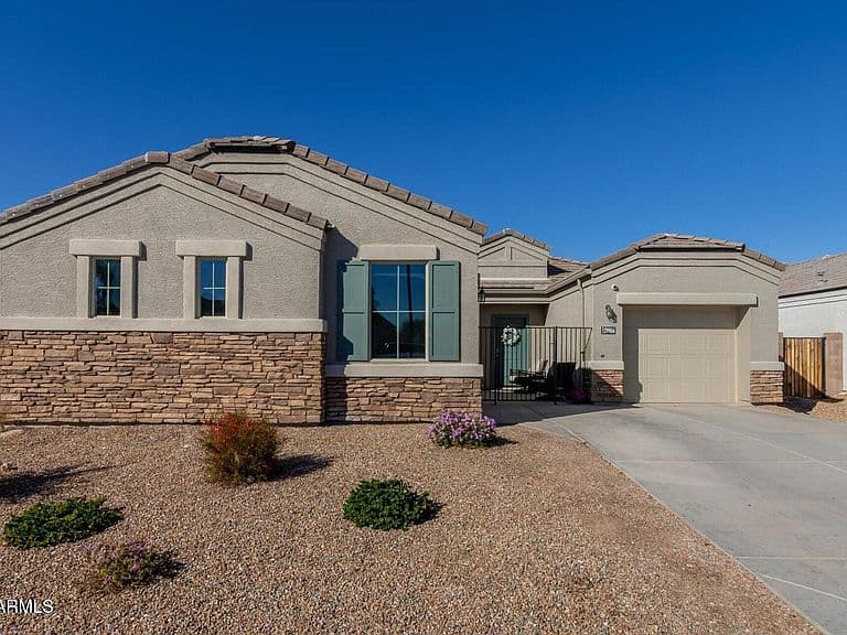 29966 W EARLL Drive photo 1