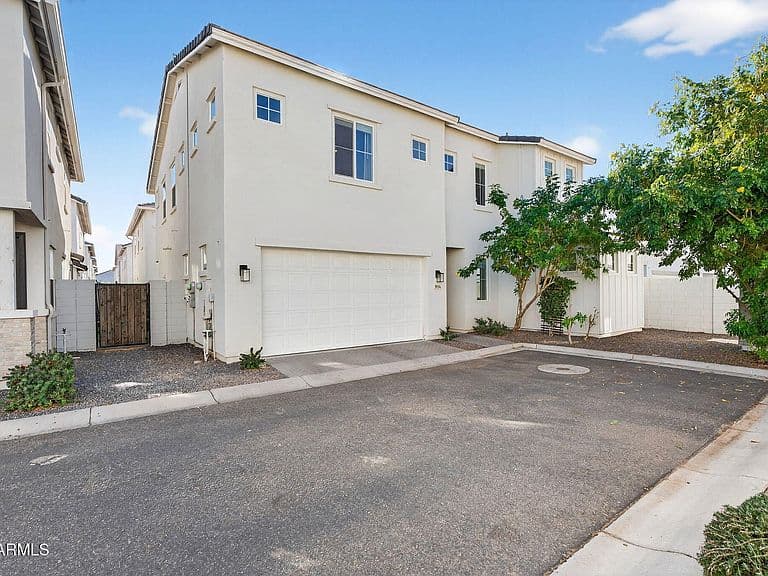 5536 S Keene photo 4