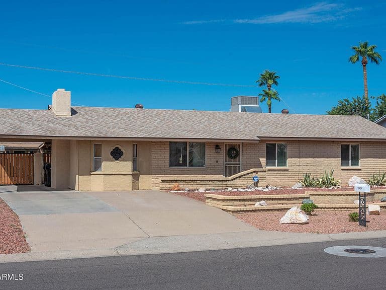 16424 N 38TH Street photo 2