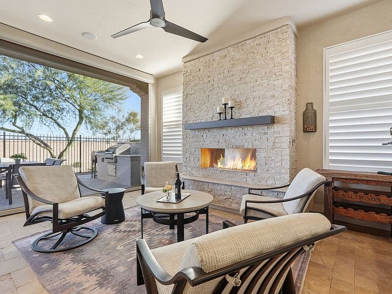 35573 N Granada Ln photo 1