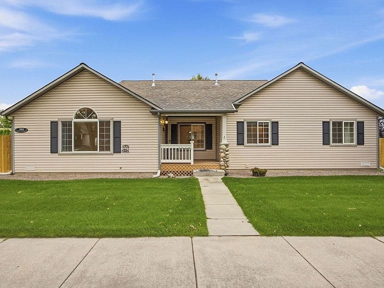 3083 Mary Jane Blvd photo 1