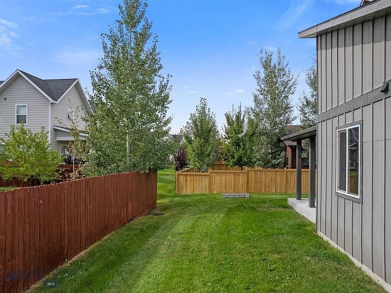 2020 Jacobs St photo 3