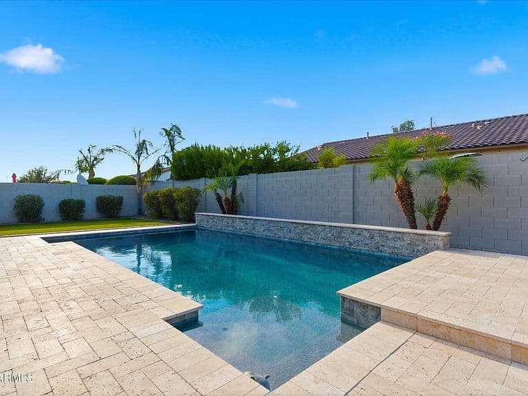 3850 E CAROB Drive photo 3