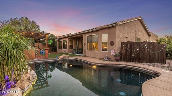 9348 N Indian Summer Dr photo 1