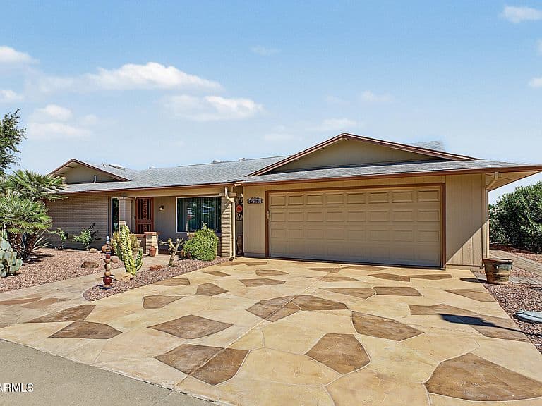12311 W SONNET Drive photo 3